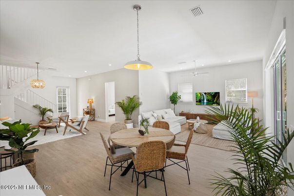 Dining room, Interior, Living room, Pendant Lights, Recessed Lighting, Wood Texture Flooring