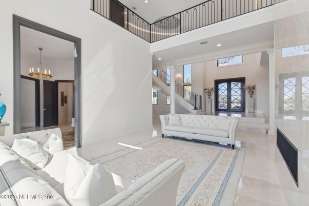 Chandelier, Interior, Recessed Lighting