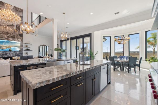 Chandelier, Dining room, Interior, Kitchen, Pendant Lights, Recessed Lighting