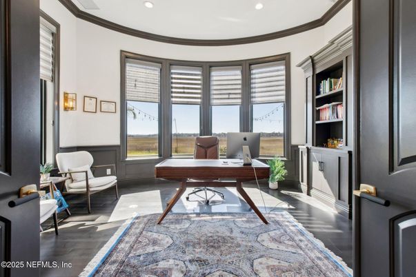 Home Office, Interior, Recessed Lighting, Wood Texture Flooring