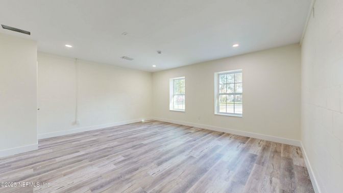 Empty room, Interior, Recessed Lighting, Wood Texture Flooring