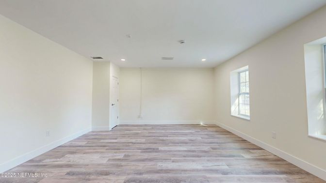 Empty room, Interior, Recessed Lighting, Wood Texture Flooring