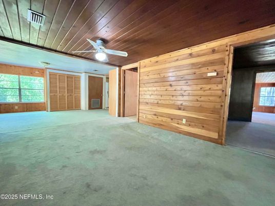 Empty room, Interior, Wooden Ceilings, Wooden Walls