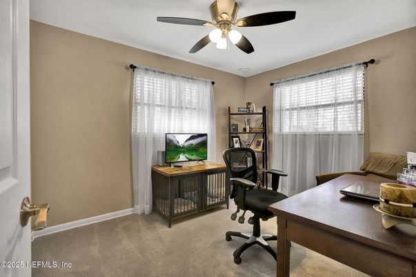 Home Office, Interior