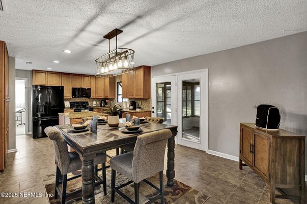 Dining room, Interior, Kitchen, Pendant Lights, Recessed Lighting, Wood Texture Flooring