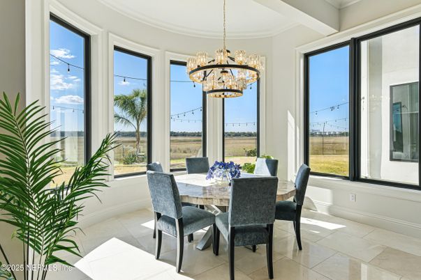 Chandelier, Dining room, Interior