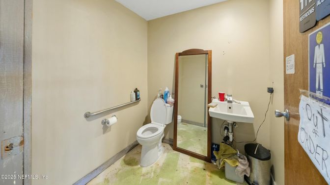 Bathroom, Interior