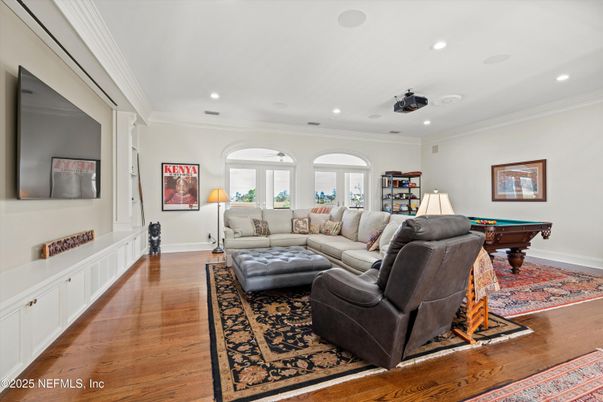 Billiard Table, Game Room, Interior, Living room, Recessed Lighting, Wood Texture Flooring