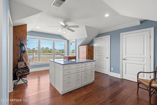 Interior, Recessed Lighting, Water, Wood Texture Flooring