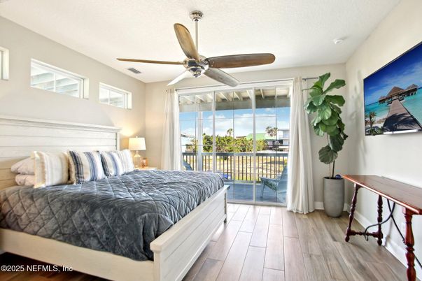 Bedroom, Interior, Water, Wood Texture Flooring
