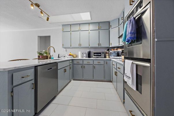 Interior, Kitchen, Stainless Steel Appliances