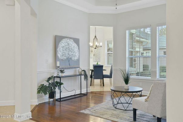 Chandelier, Dining room, Interior, Pendant Lights, Wood Texture Flooring