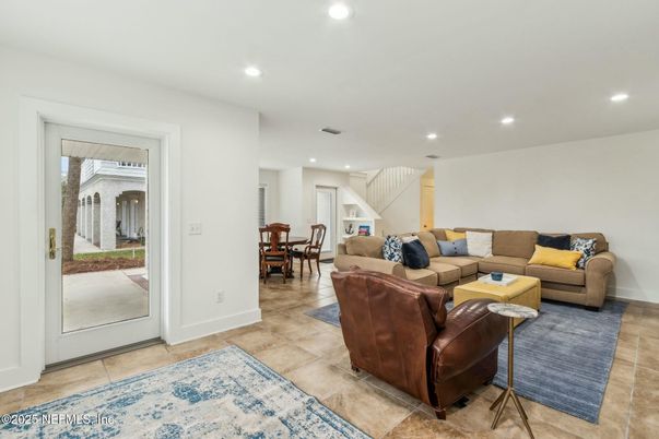 Dining room, Interior, Living room, Recessed Lighting