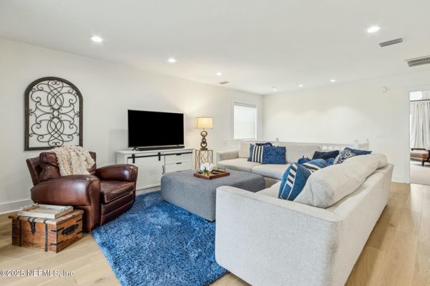 Interior, Living room, Recessed Lighting, Wood Texture Flooring