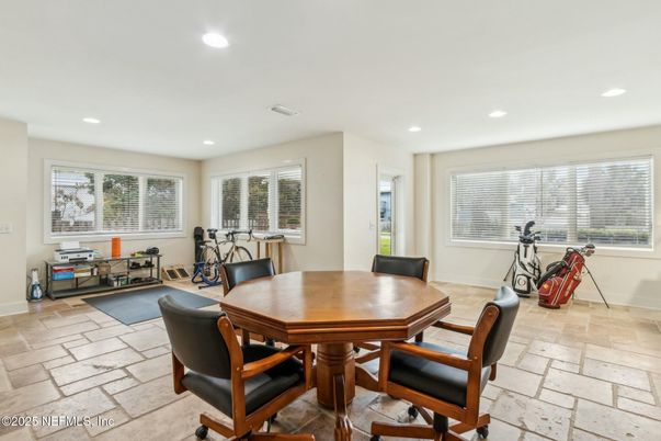 Dining room, Interior, Recessed Lighting