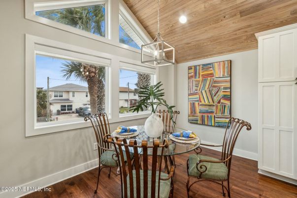 Dining room, Interior, Pendant Lights, Recessed Lighting, Wooden Ceilings, Wood Texture Flooring