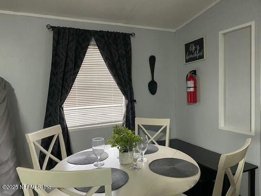 Dining room, Interior