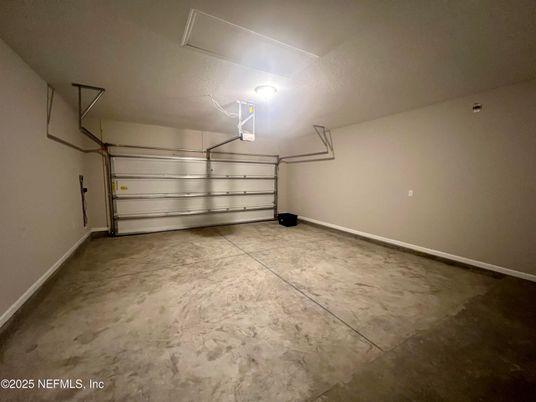 Garage, Interior