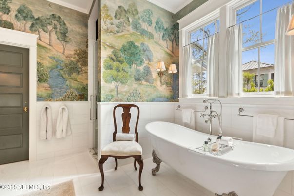 Bathroom, Free Standing Baths, Interior