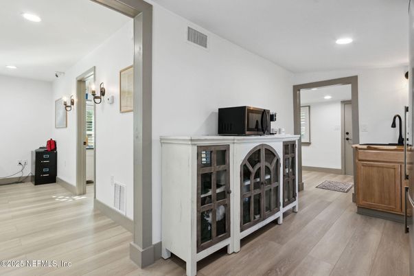 Interior, Recessed Lighting, Wood Texture Flooring