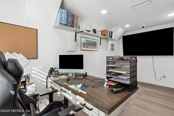 Home Office, Interior, Recessed Lighting, Wood Texture Flooring