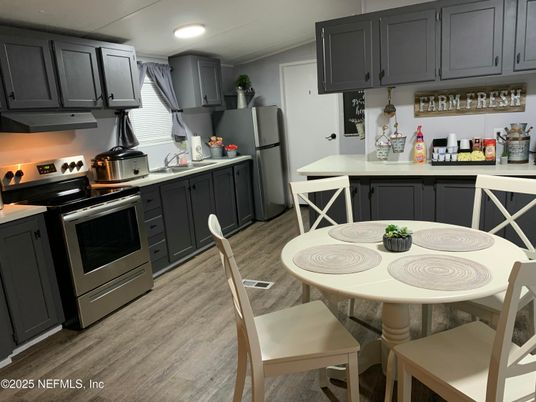 Dining room, Interior, Kitchen, Recessed Lighting, Wood Texture Flooring