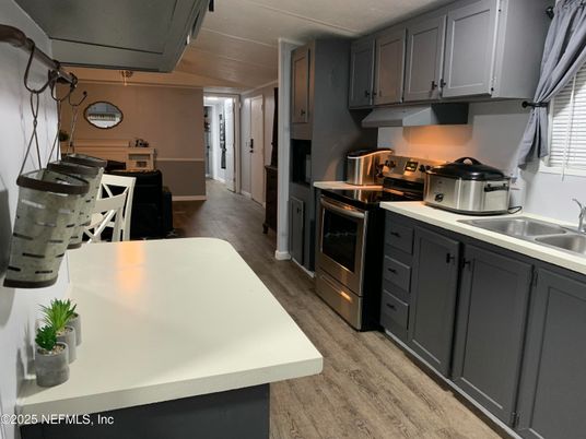 Interior, Kitchen, Wood Texture Flooring