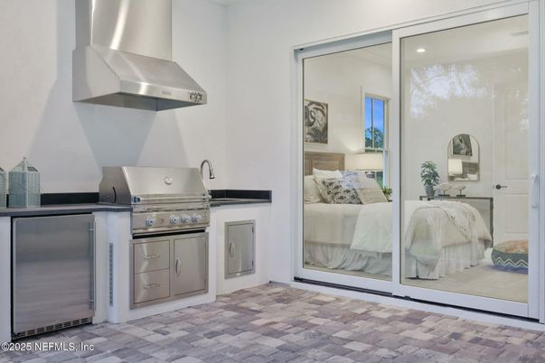 Bedroom, Interior, Stainless Steel Appliances