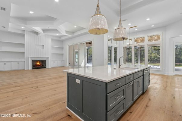 Fireplace, Interior, Kitchen, Pendant Lights, Recessed Lighting, Wood Texture Flooring
