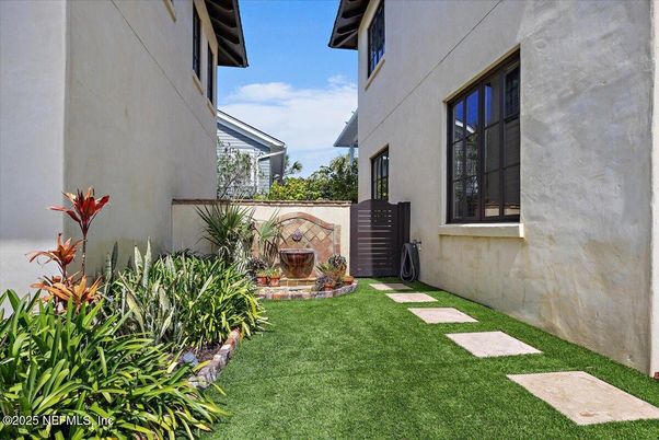 Backyard, Exterior