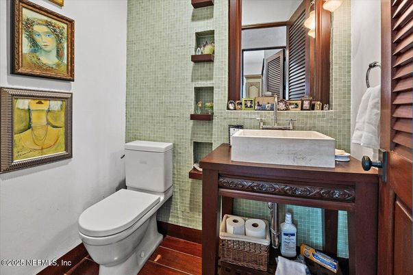 Bathroom, Interior, Wood Texture Flooring