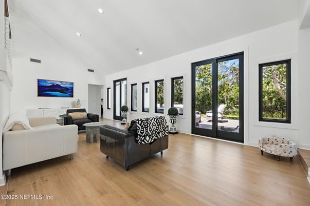 Interior, Living room, Recessed Lighting, Wood Texture Flooring