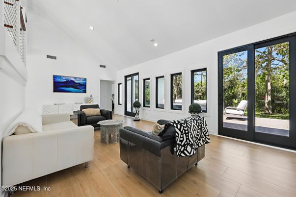 Interior, Living room, Recessed Lighting, Wood Texture Flooring