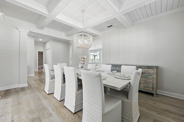 Chandelier, Dining room, Interior, Pendant Lights, Recessed Lighting, Wood Texture Flooring
