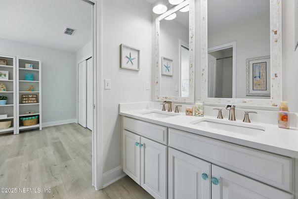 Bathroom, Dual Sink Vanities, Interior, Wood Texture Flooring