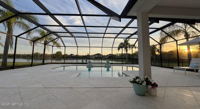 Glass Ceilings, Interior, Pool, Sun Room, Water