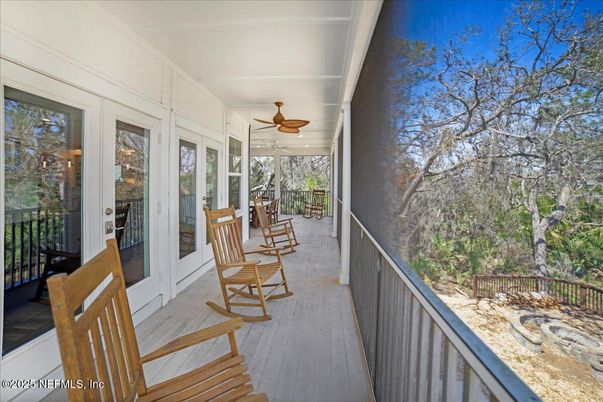 Exterior, Sun Room