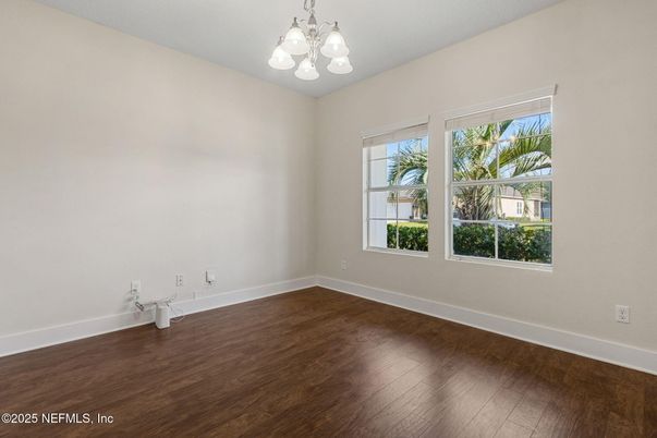 Chandelier, Empty room, Interior, Wood Texture Flooring