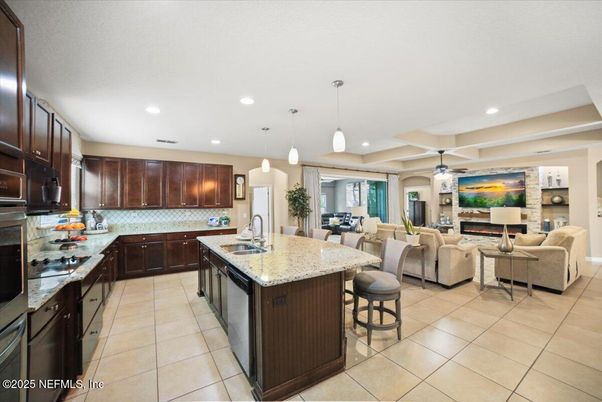 Interior, Kitchen, Living room, Pendant Lights, Recessed Lighting, Stainless Steel Appliances