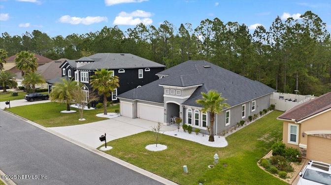 Exterior, Drone