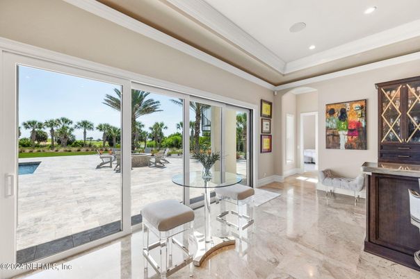 Fireplace, Interior, Recessed Lighting