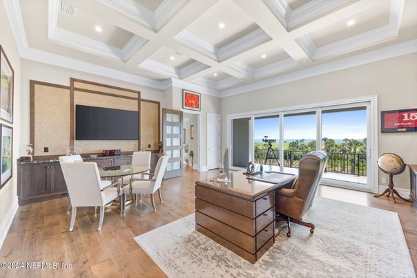 Home Office, Interior, Recessed Lighting, Wood Texture Flooring