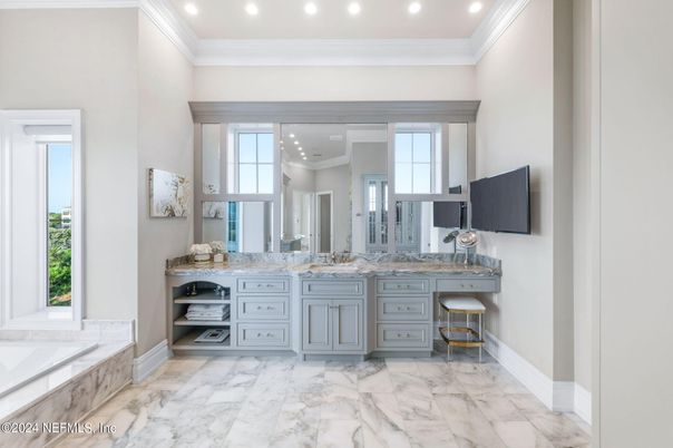 Bathroom, Dual Sink Vanities, Interior, Marble, Recessed Lighting