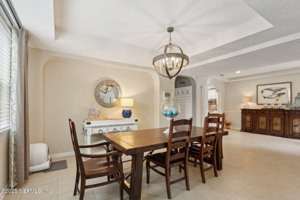 Chandelier, Dining room, Interior, Recessed Lighting