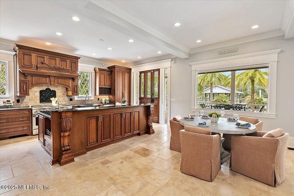 Dining room, Interior, Kitchen, Recessed Lighting, Stainless Steel Appliances