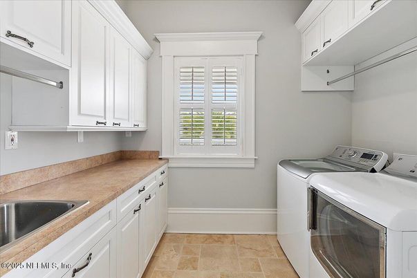 Interior, Washer