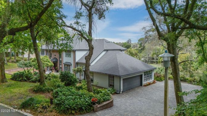Backyard, Detached Garage, Exterior