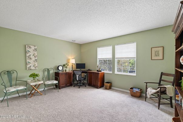 Home Office, Interior