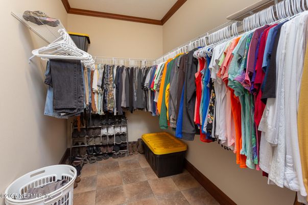 Interior, Walk-in Closets