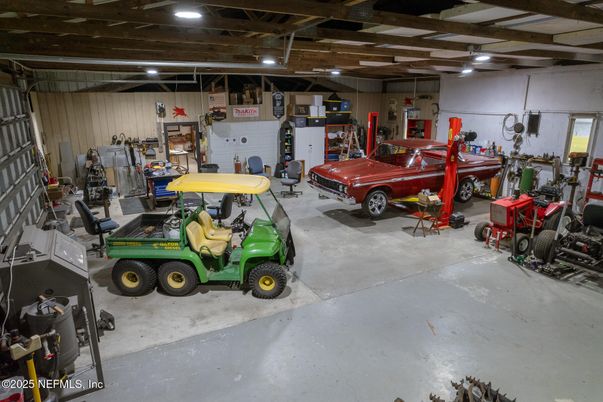 Garage, Interior